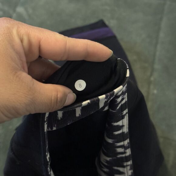 Lululemon Leggings Womens 8 Black Purple High Waist Performance Logo Cropped - Picture 5 of 6